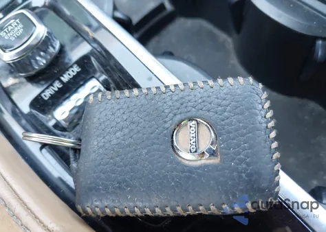 2019 Volvo Xc90 T6 Inscription z USA, uszkodzony, nr VIN YV4A22PL8K1441427